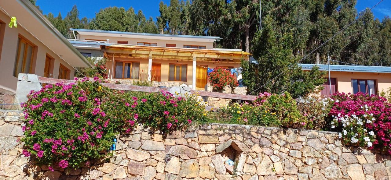 Hostal Tawri Isla del Sol Eksteriør billede